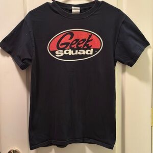 Vintage 2005 Black Geek Squad Shirt Size Small (Gildan Heavy Cotton Material)